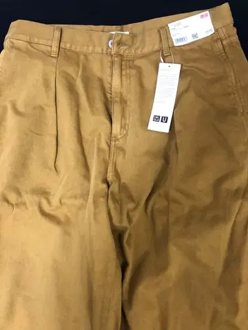 유니클로 머스타드 브라운 팬츠 하자품