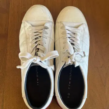 TOMMY HILFIGER 트리코롤 스니커즈