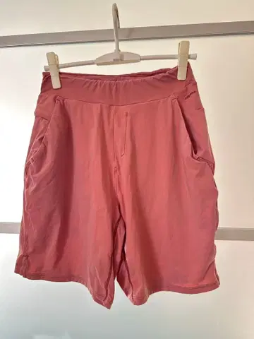 ellesse 핑크 숏팬츠