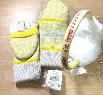 러브 라이브! Lilly White 장갑 & 귀도리