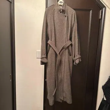 브라운 울 혼방 벨트 포함 롱 코트