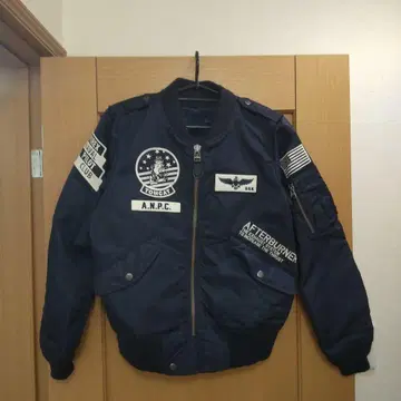 AVIREX 톰캣 L-2 플라이트 자켓 함상 전투기 F-14