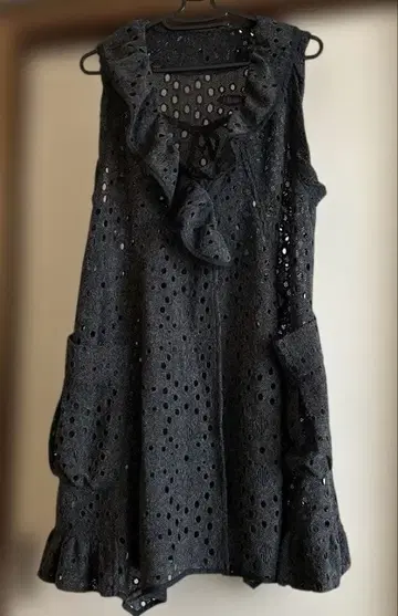 블랙 슬리브리스 베스트