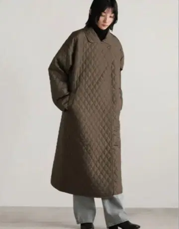 select MOCA 스텐 칼라 퀼팅 롱 코트