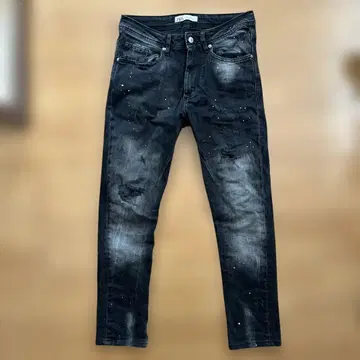 ZARA 데미지 가공 슬림핏 데님 drip