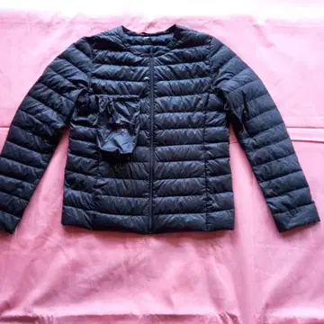 유니클로 울트라 라이트 다운 컴팩트 자켓 여성용 L