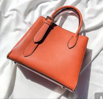 새상품 fifth Edit Shee 원사이드 벨트 핸들 핸드백 오렌지