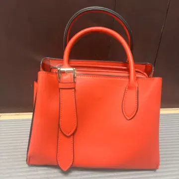 새상품 fifth Edit Shee 원사이드 벨트 핸들 핸드백 오렌지