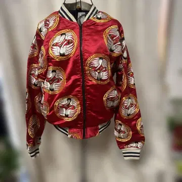 학 자수 빨간 스카잔