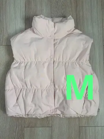 유니클로 C 다운 크롭 베스트 핑크