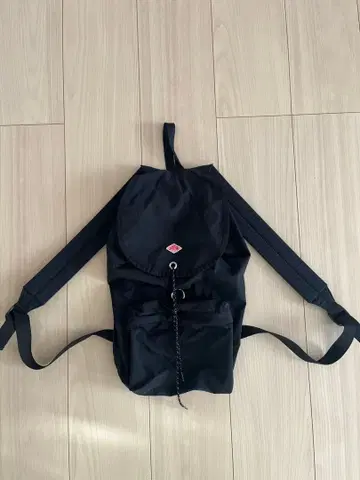 블랙 백팩 원형 플랩