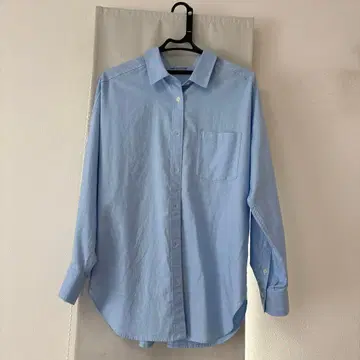 유나이티드 애로우즈 라이트 블루 버튼업 셔츠 긴팔