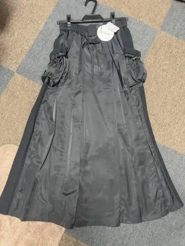 라슈드 포켓 디자인 밀리터리 스커트 블랙