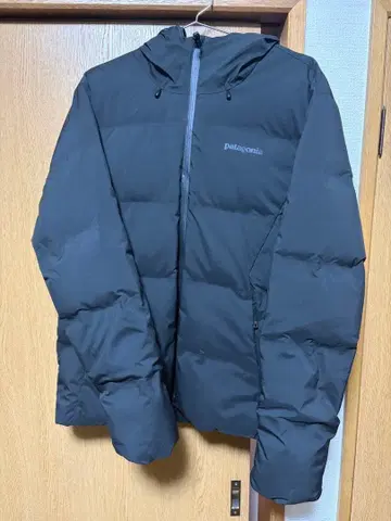 컨디션 최상 파타고니아 잭슨 글레이셔 블랙 S 다운 자켓