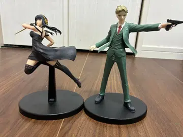 SPY x FAMILY 로이드 포저 & 요르 포저 피규어