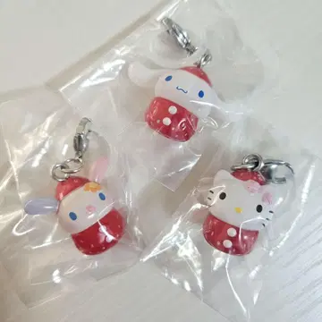 산리오 캐릭터즈 딸기 메지루시 액세서리 키티 우사하나 시나몬