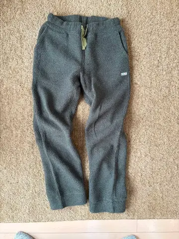 MOUNTAIN EQUIPMENT Olive fleece pants