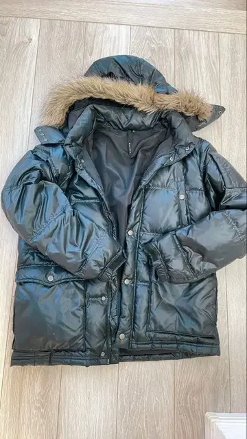 블랙 다운 자켓 M 사이즈