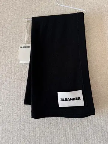 질샌더 캐시미어 니트 머플러