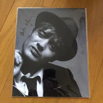 Peter Doherty 친필 사인 포함 사진