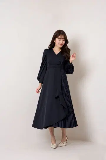 Herlipto Mayfair Ruffled Dress 하립투