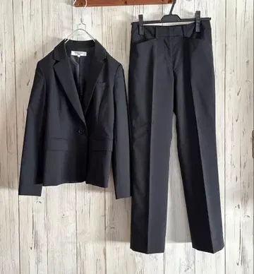 미사용에 가까운 Natural Beauty Basic 취업 비즈니스 정장