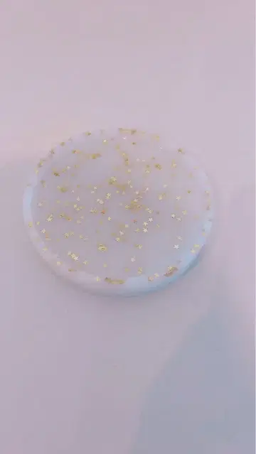 화이트 골드 라메 원형 플레이트