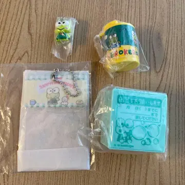 산리오 캐릭터즈 케로케로케로피 가챠