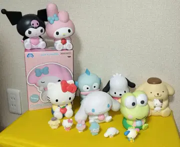 산리오 캐릭터즈 굿즈 묶음 판매 피규어