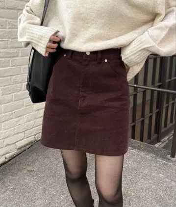 카프리슈 마쥬 코듀로이 사다리꼴 스커트 브라운