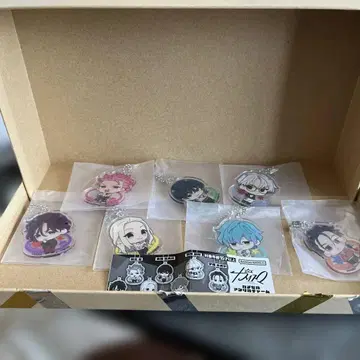 카리스마 아크릴 키링 가챠 전 7종