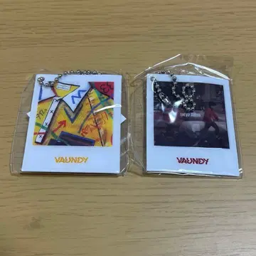 VAUNDY 캡슐 토이