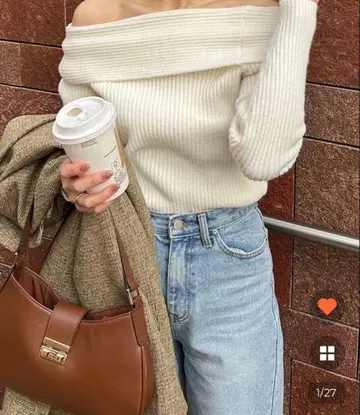 AFULE 오프숄더 리브 니트 아이보리