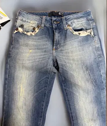 택 포함 미사용 저스트 카발리 라이트 블루 데미지 데님 팬츠