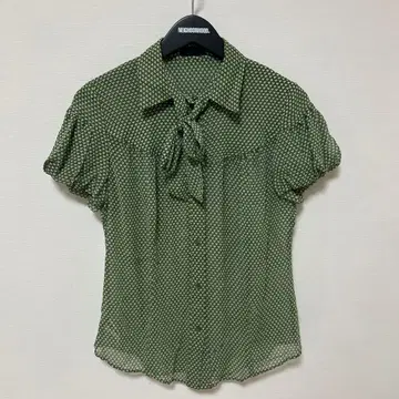 미사용 새상품 폴스미스 반팔 리본 포함 셔츠