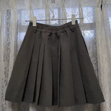 그레이 미니 플리츠 스커트