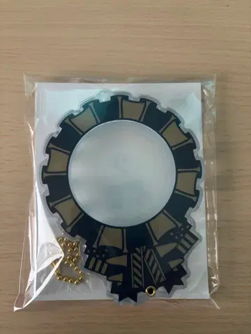 아이나나 10th 10주년 캔뱃지 홀더 류노스케