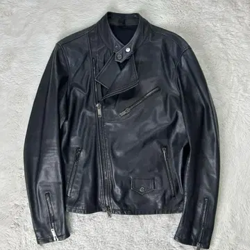 TAGLIATORE 딸리아또레/스탠드 카라 더블 라이더스 양가죽 46