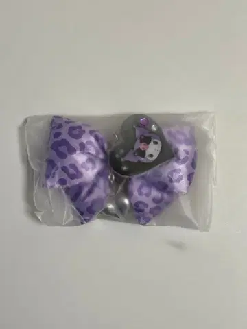 산리오 모노톤 애니멀 시크릿 참 쿠로미 (레오파드 무늬)