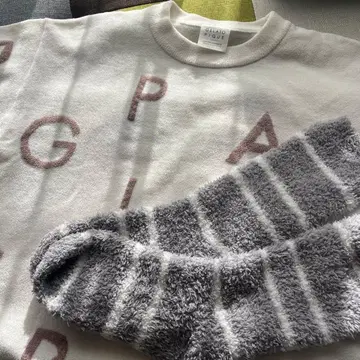 젤라또피케 원피스 룸웨어 화이트 룸삭스 포함