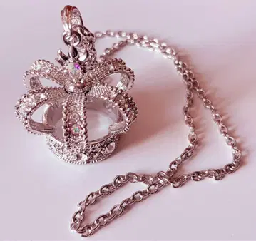 수요일의 앨리스 빅 크라운 목걸이 왕관 목걸이 대 실버