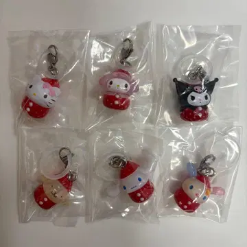 딸기 메지루시 액세서리 산리오 컴프 세트