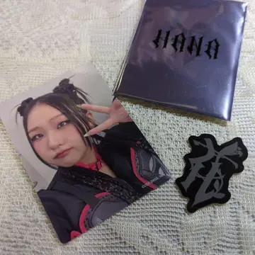 HANA CHIKA 트레이딩 카드