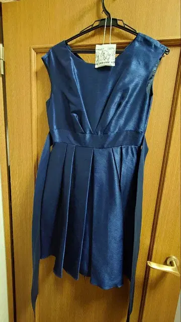 AIMER 무릎 기장 원피스 포멀 결혼식