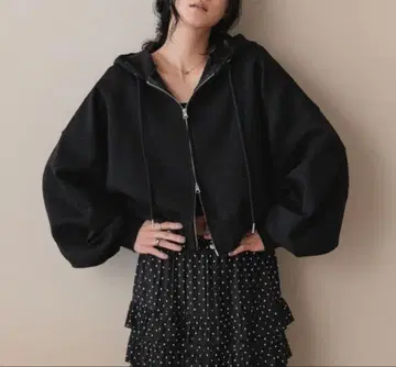 ZIP 숏 후디 로리즈팜 미사용 새상품 이번 시즌 신상