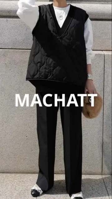 택 포함 새상품 MACHATT 퀼팅 베스트