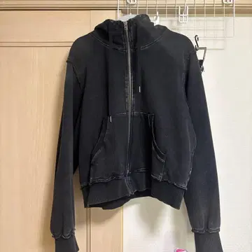 HARE 지퍼 후드티 블랙 M 사이즈