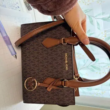 MICHAEL KORS 브라운 핸드백