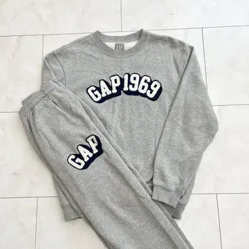 GAP 1969 그레이 맨투맨 S 셋업