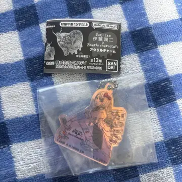 이토 준지 산리오 헬로키티 토미에 갸루 토미에 아크릴 참 가챠